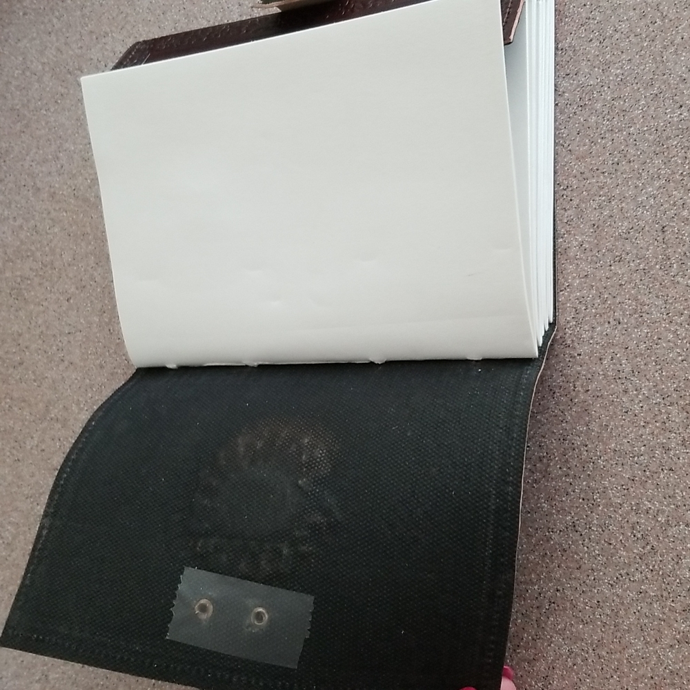 📖 LEATHER JOURNAL 📖 - Picture 3 of 6
